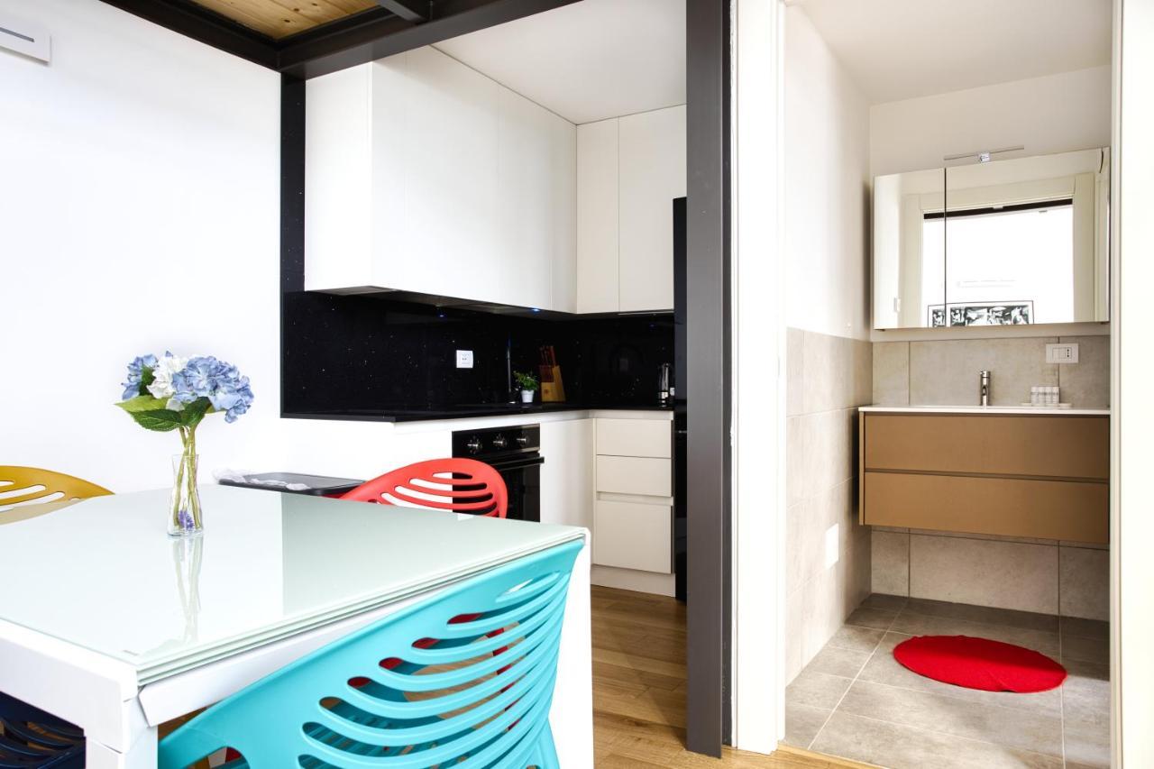 Joivy Charismatic 1-Bed Flat With Parking Apartman Milánó Kültér fotó