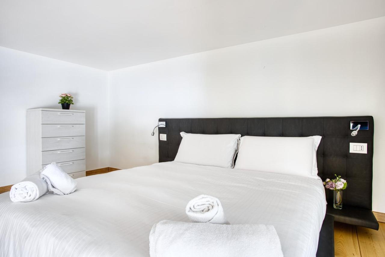 Joivy Charismatic 1-Bed Flat With Parking Apartman Milánó Kültér fotó
