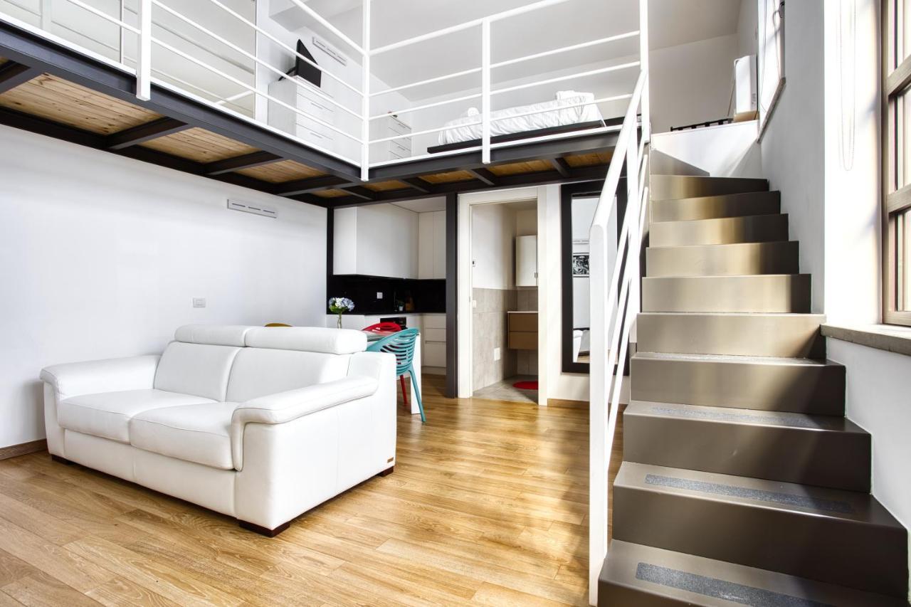 Joivy Charismatic 1-Bed Flat With Parking Apartman Milánó Kültér fotó